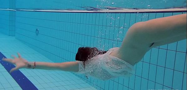  Katy Soroka hairy teen underwater